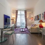 Champs Elysees Apartment