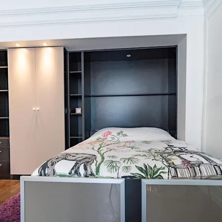 Apartment Champs Elysees *